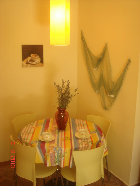 Apartments Renata Primošten Δωμάτιο φωτογραφία